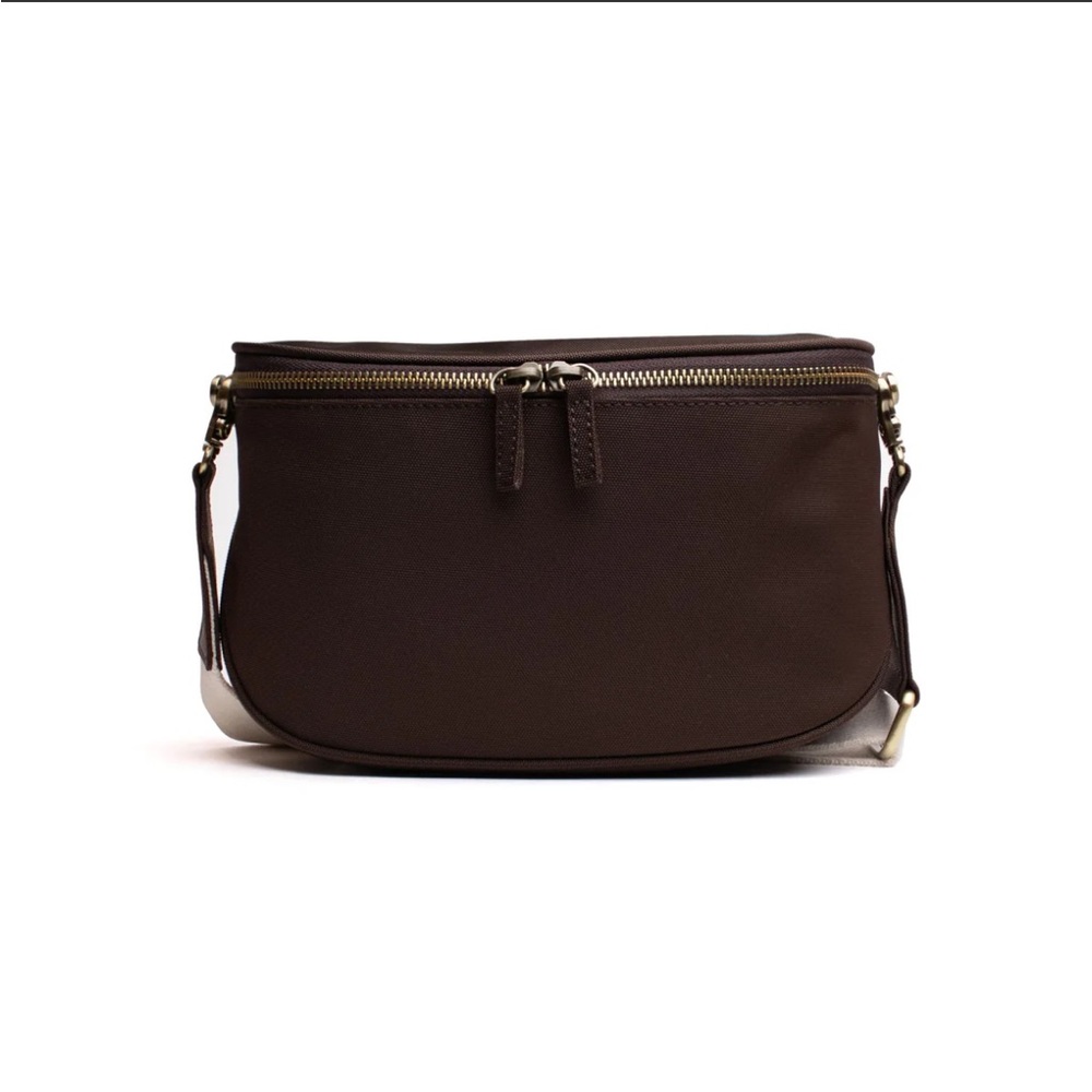 Chic Brown Crossbody Bag